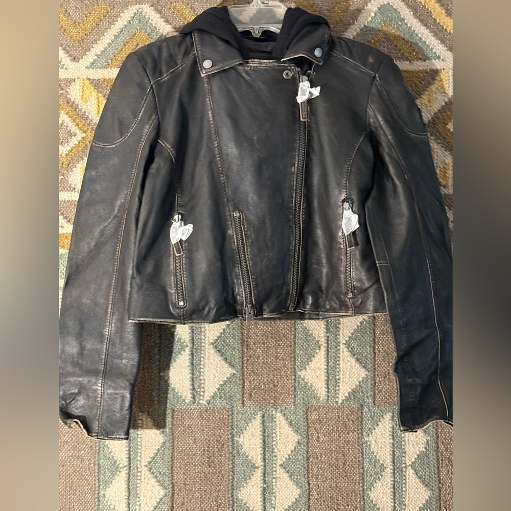 Sundance Reanon distressed leather moto jacket. New in factory plastic. - Picture 3 of 12